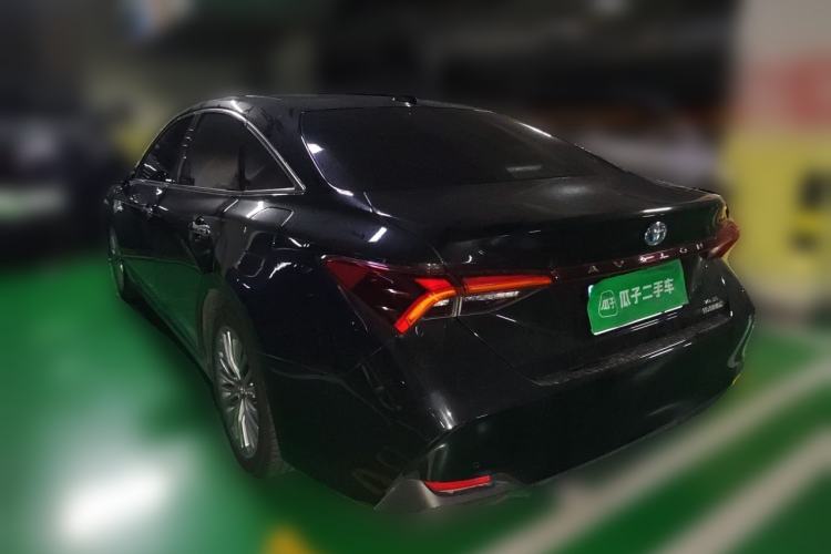Used Toyota Avalon 2019 Dual-Engine 2.5L XLE Prestige Version China VI Standard Rear Left 45 Deg