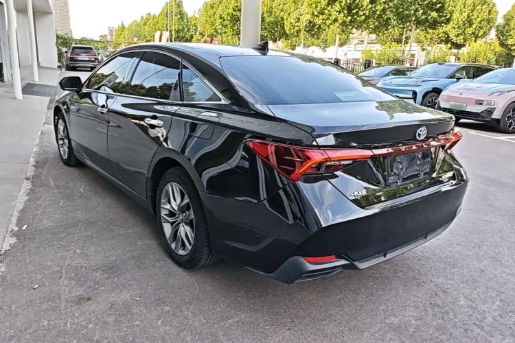 Used Toyota Avalon 2019 Dual-Engine 2.5L Luxury Edition China VI Standard Rear Left 45 Deg