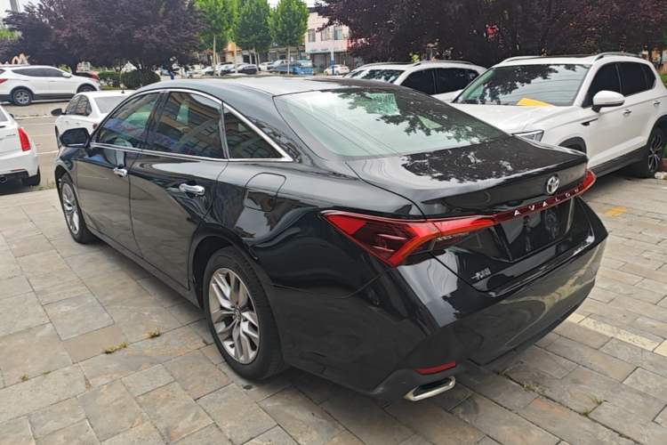 Used Toyota Avalon 2019 2.0L Luxury Edition China VI Standard Rear Left 45 Deg