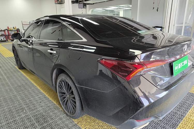 Used Toyota Avalon 2019 2.0L XLE Premium Edition China VI Rear Left 45 Deg