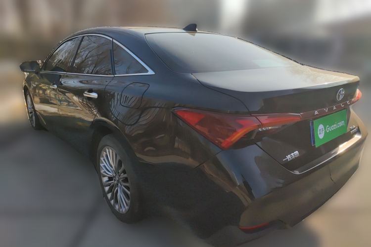 Used Toyota Avalon 2019 Dual-Engine 2.5L XLE Prestige Version China VI Standard Rear Left 45 Deg