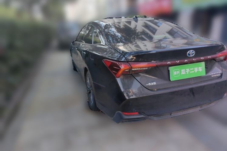 Used Toyota Avalon 2019 Dual-Engine 2.5L Limited Flagship Edition China VI Standard Rear Left 45 Deg