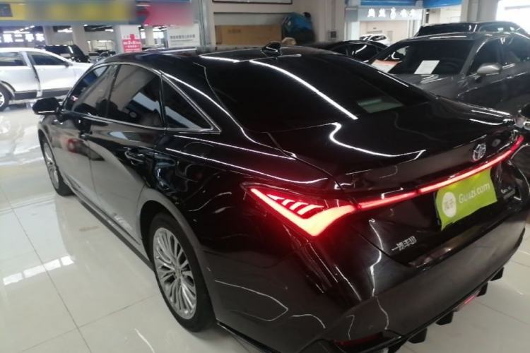 Used Toyota Avalon 2019 Dual-Engine 2.5L XLE Prestige Version China VI Standard Rear Left 45 Deg