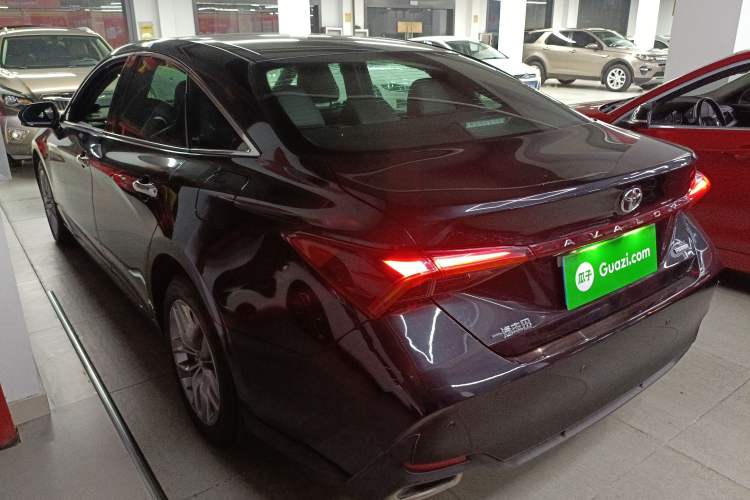 Used Toyota Avalon 2019 2.0L Luxury Edition China VI Standard Rear Left 45 Deg