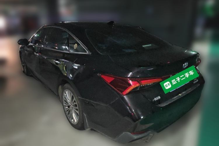 Used Toyota Avalon 2019 Dual-Engine 2.5L XLE Prestige Version China VI Standard Rear Left 45 Deg