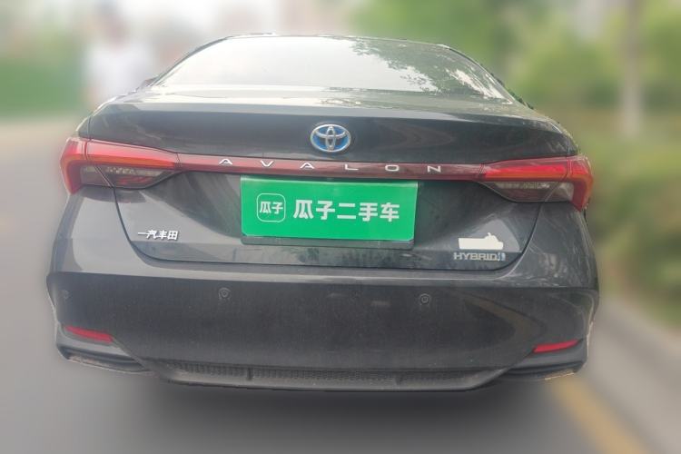 Used Toyota Avalon 2019 Dual-Engine 2.5L Luxury Edition China VI Standard Rear