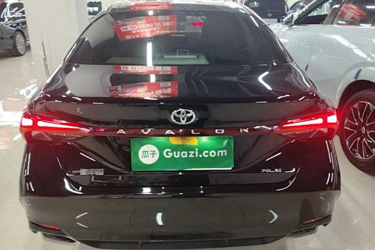 Used Toyota Avalon 2019 2.0L XLE Premium Edition China VI Rear
