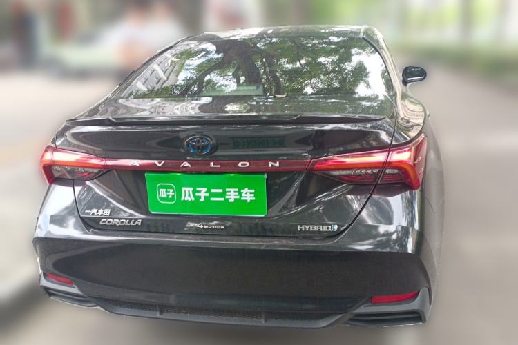 Used Toyota Avalon 2019 Dual-Engine 2.5L Luxury Edition China VI Standard Rear
