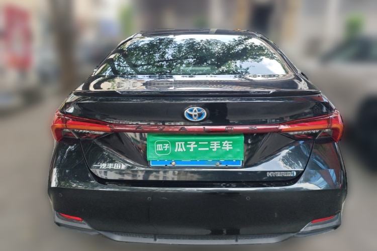 Used Toyota Avalon 2019 Dual-Engine 2.5L Luxury Edition China VI Standard Rear