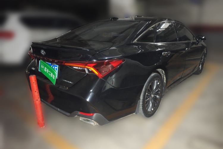 Used Toyota Avalon 2019 2.5L Touring Premium Version China VI Standard Rear Right 45 Deg