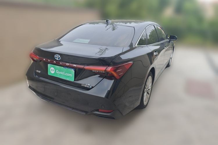 Used Toyota Avalon 2019 Dual-Engine 2.5L XLE Prestige Version China VI Standard Rear Right 45 Deg
