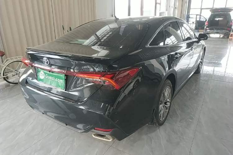Used Toyota Avalon 2019 2.5L Ambition Version China VI Standard Rear Right 45 Deg