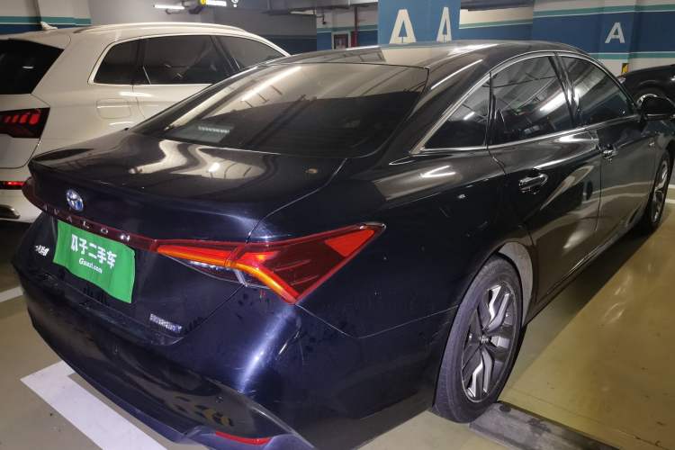 Used Toyota Avalon 2019 Dual-Engine 2.5L Luxury Edition China VI Standard Rear Right 45 Deg