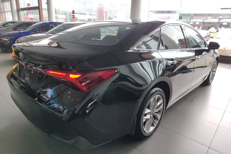 Used Toyota Avalon 2019 Dual-Engine 2.5L Luxury Edition China VI Standard Rear Right 45 Deg