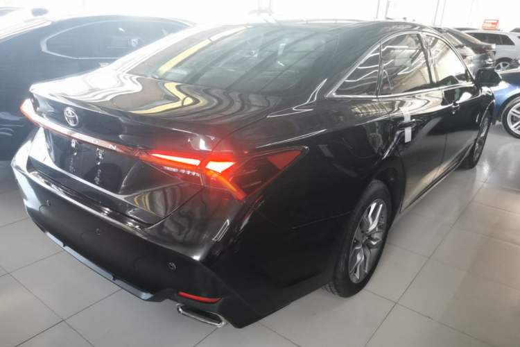 Used Toyota Avalon 2019 2.0L Ambition Edition China VI Rear Right 45 Deg