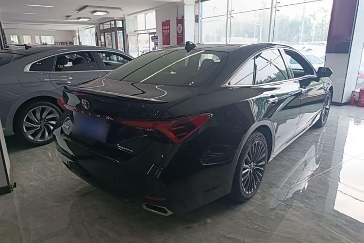 Used Toyota Avalon 2019 2.5L Touring Premium Version China VI Standard Rear Right 45 Deg