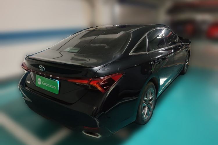 Used Toyota Avalon 2019 2.5L Ambition Version China VI Standard Rear Right 45 Deg