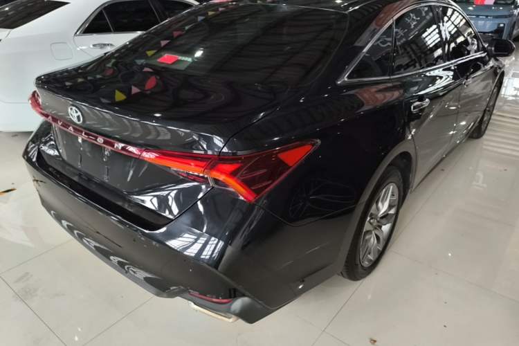 Used Toyota Avalon 2019 2.0L Luxury Edition China VI Standard Rear Right 45 Deg