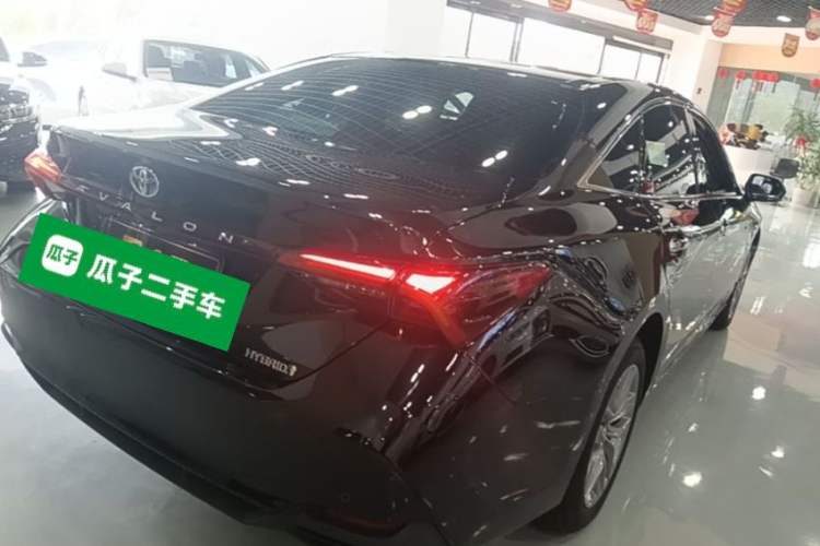 Used Toyota Avalon 2019 Dual-Engine 2.5L Luxury Edition China VI Standard Rear Right 45 Deg