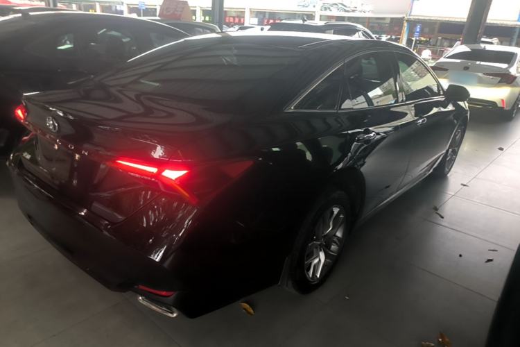 Used Toyota Avalon 2019 2.0L Luxury Edition China VI Standard Rear Right 45 Deg