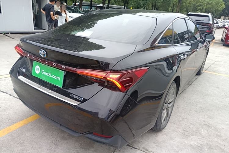 Used Toyota Avalon 2019 Dual-Engine 2.5L Luxury Edition China VI Standard Rear Right 45 Deg