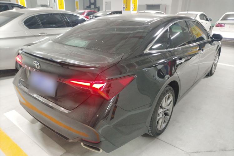 Used Toyota Avalon 2019 2.0L Luxury Edition China VI Standard Rear Right 45 Deg