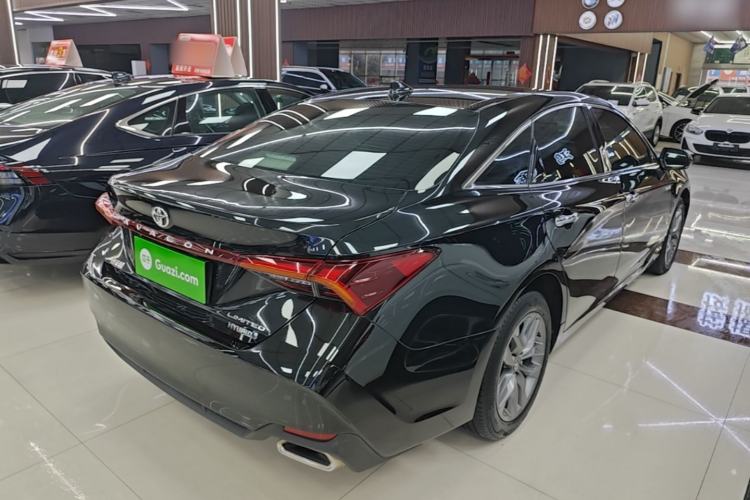 Used Toyota Avalon 2019 2.0L Luxury Edition China VI Standard Rear Right 45 Deg