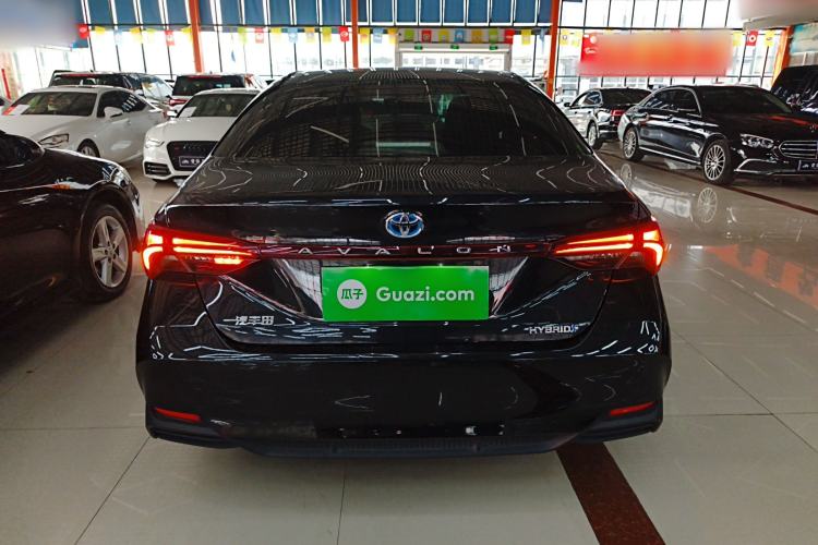 Used Toyota Avalon 2019 Dual-Engine 2.5L Luxury Edition China VI Standard Rear