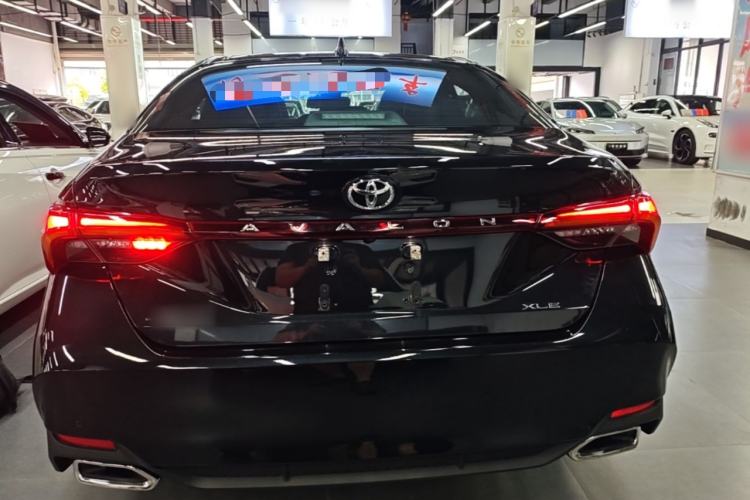 Used Toyota Avalon 2019 2.0L XLE Premium Edition China VI Rear