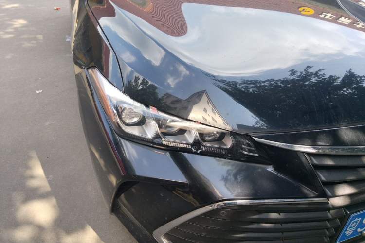 Used Toyota Avalon 2019 2.5L Touring Premium Version China VI Standard Right Front Headlight