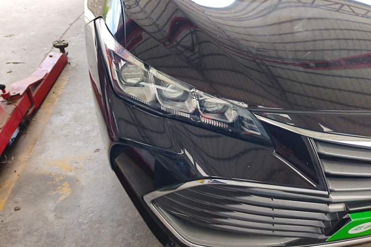 Used Toyota Avalon 2019 Dual-Engine 2.5L Luxury Edition China VI Standard Right Front Headlight
