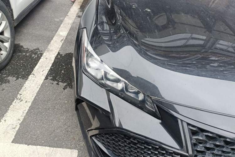 Used Toyota Avalon 2019 2.0L Luxury Edition China VI Standard Right Front Headlight