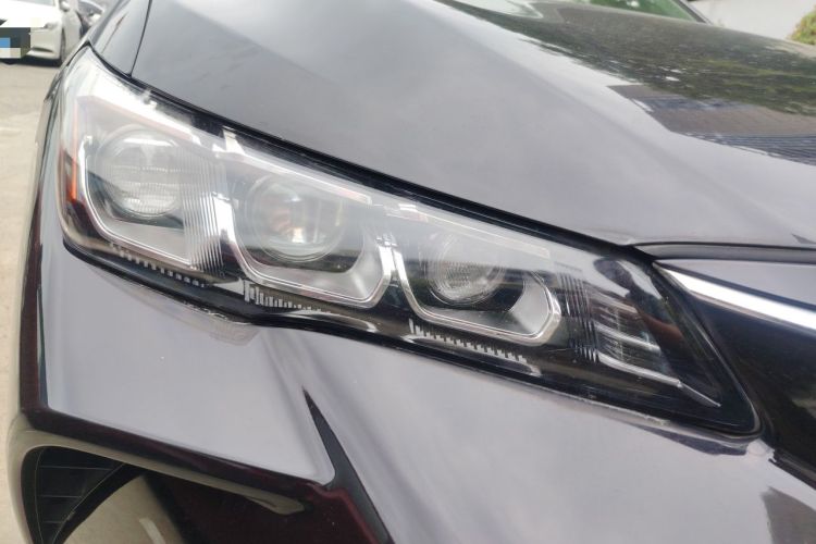 Used Toyota Avalon 2019 2.5L Touring Premium Version China VI Standard Right Front Headlight