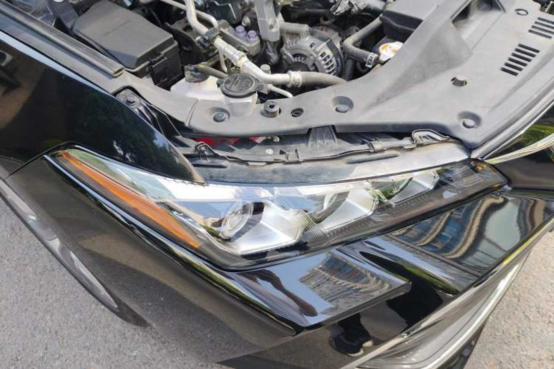 Used Toyota Avalon 2019 2.0L Luxury Edition China VI Standard Right Front Headlight