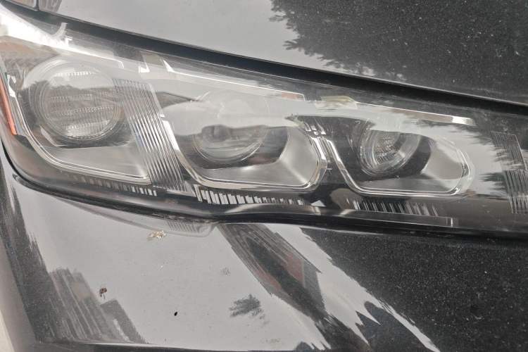Used Toyota Avalon 2019 2.0L Luxury Edition China VI Standard Right Front Headlight