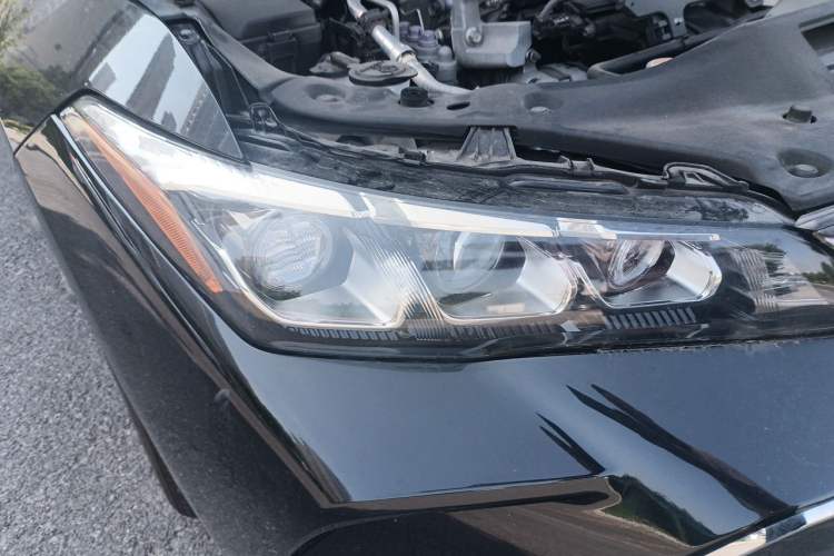 Used Toyota Avalon 2019 2.5L Touring Premium Version China V Standard Right Front Headlight