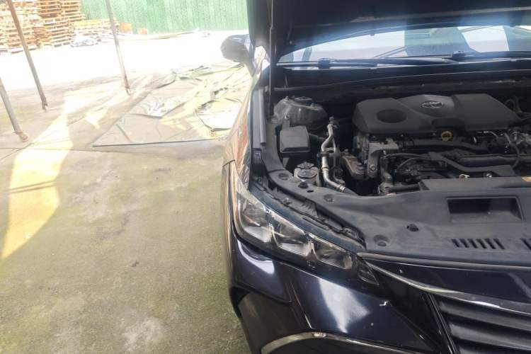 Used Toyota Avalon 2019 2.0L XLE Premium Edition China VI Right Front Headlight