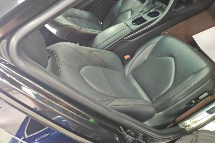 Used Toyota Avalon 2019 2.0L Luxury Edition China VI Standard Right Front Seat