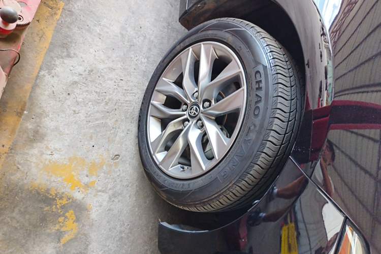 Used Toyota Avalon 2019 Dual-Engine 2.5L Luxury Edition China VI Standard Right Front Wheel Hub