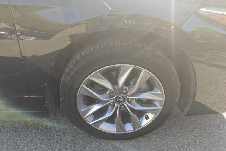 Used Toyota Avalon 2019 Dual-Engine 2.5L Luxury Edition China VI Standard Right Front Wheel Hub