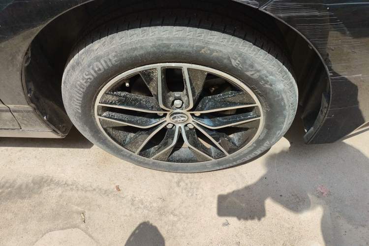 Used Toyota Avalon 2019 2.0L Luxury Edition China VI Standard Right Front Wheel Hub