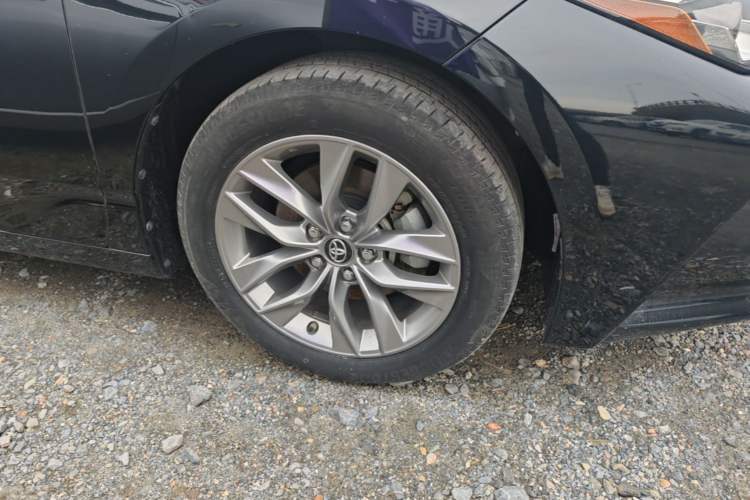 Used Toyota Avalon 2019 Dual-Engine 2.5L Luxury Edition China VI Standard Right Front Wheel Hub