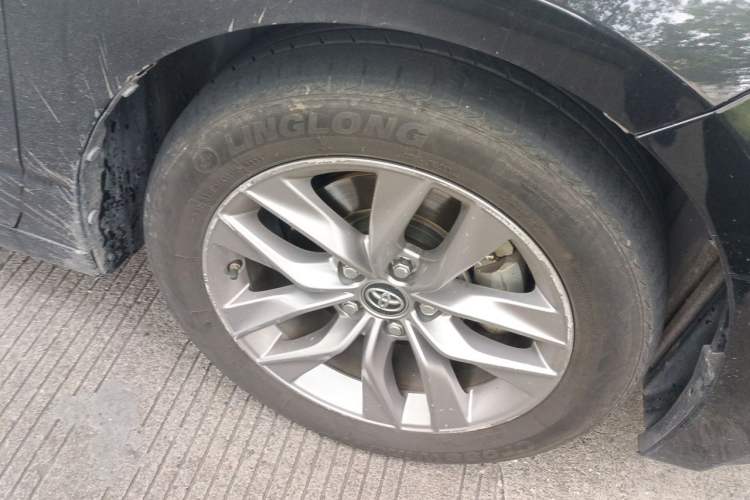 Used Toyota Avalon 2019 Dual-Engine 2.5L Luxury Edition China VI Standard Right Front Wheel Hub
