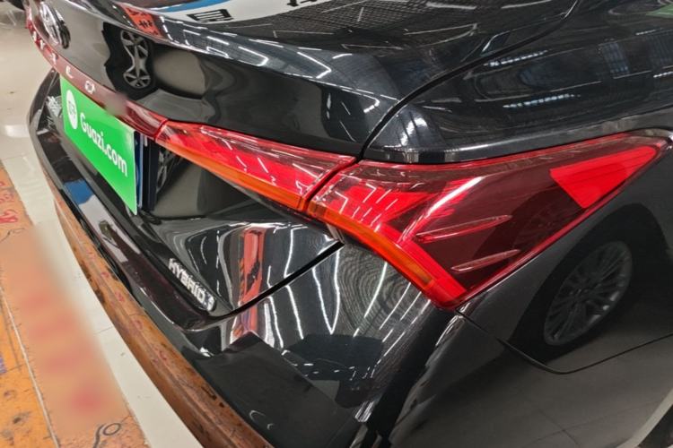 Used Toyota Avalon 2019 Dual-Engine 2.5L Luxury Edition China VI Standard Right Rear Taillight