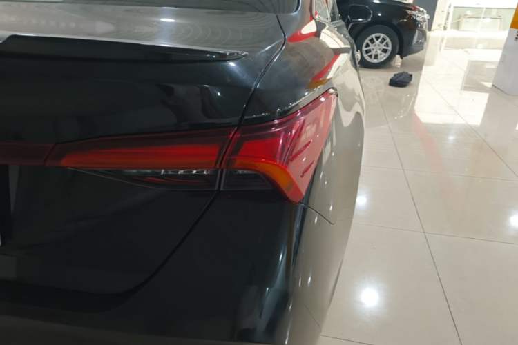 Used Toyota Avalon 2019 2.5L Ambition Version China VI Standard Right Rear Taillight