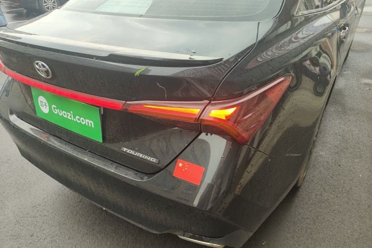 Used Toyota Avalon 2019 2.5L Touring Premium Version China VI Standard Right Rear Taillight