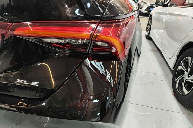 Used Toyota Avalon 2019 2.0L XLE Premium Edition China VI Right Rear Taillight