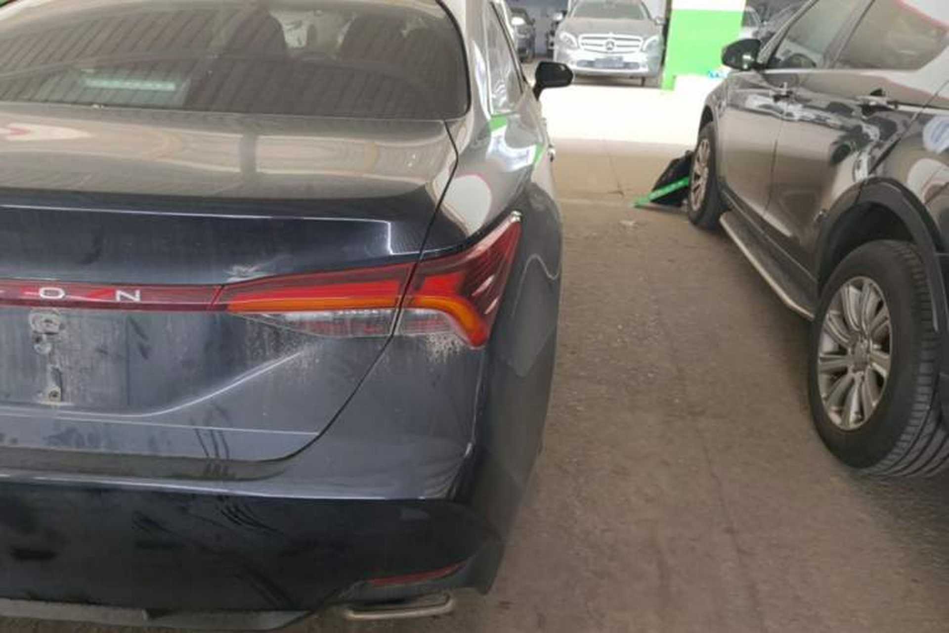 Used Toyota Avalon 2019 2.0L Luxury Edition China VI Standard Right Rear Taillight