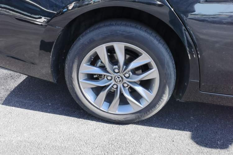 Used Toyota Avalon 2019 Dual-Engine 2.5L Luxury Edition China VI Standard Right Rear Wheel Hub