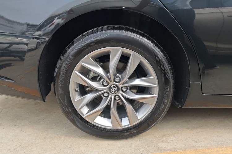 Used Toyota Avalon 2019 Dual-Engine 2.5L Luxury Edition China VI Standard Right Rear Wheel Hub